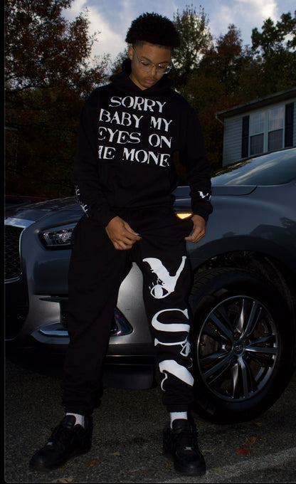 “EYES ON THE MONEY” SWEATSUIT