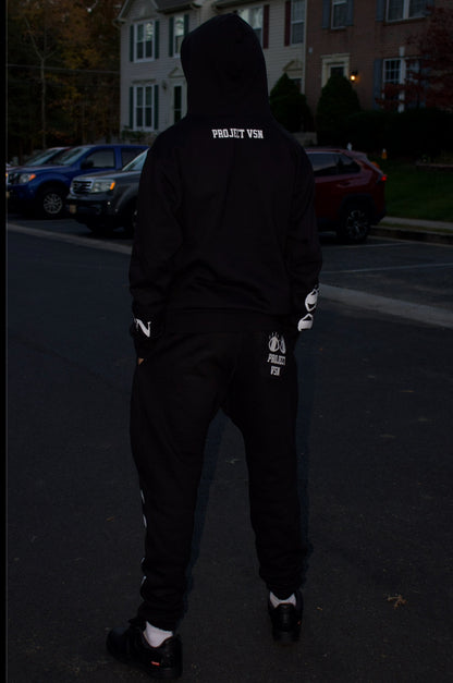 “EYES ON THE MONEY” SWEATSUIT